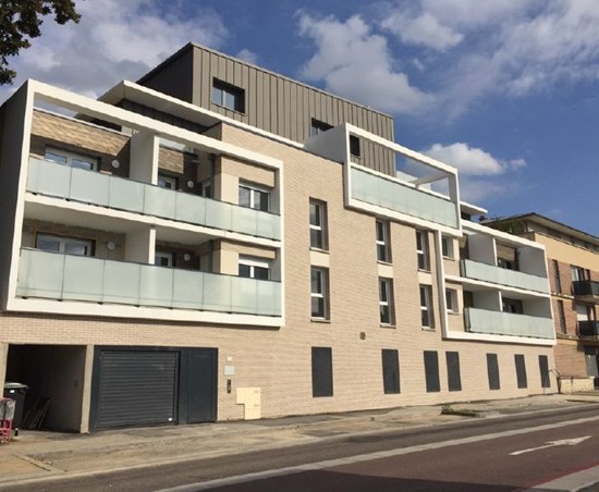 Appartement T3 Avec Parking Et Terrasse