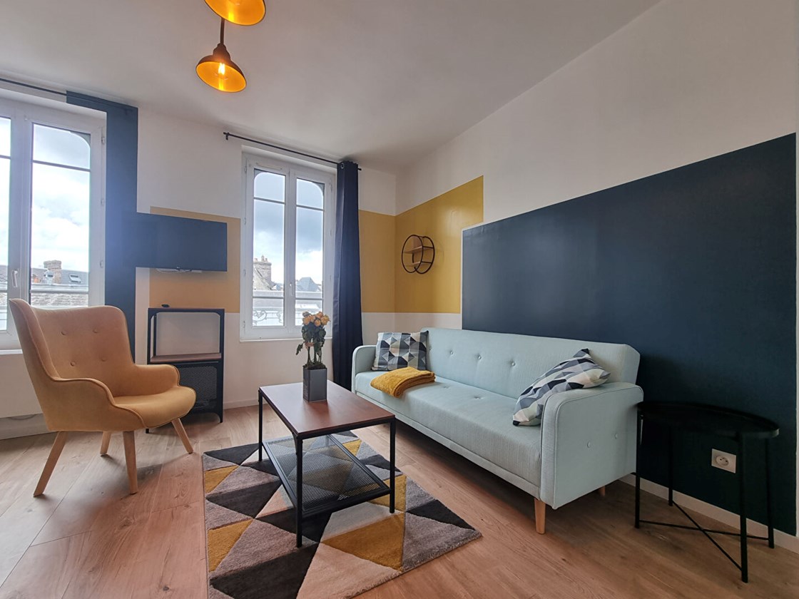 Une chambre disponible à la colocation au sein d'un bel appartement 4 pièces 67m²