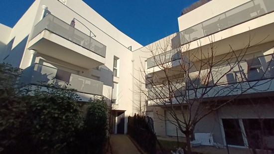 Appartement 2 pièces 42 m2 avec Box en sous-sol - Noisy Le Sec