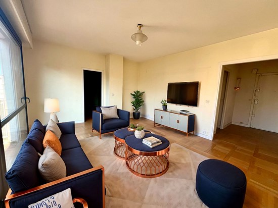 Appartement 4 pièces avec cave et parkings - GARCHES