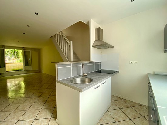 Appartement 3 pièces 49.79 m²