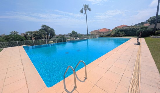 Le Golfe Juan 2 pièces 44 m² + 74m² de terrasse