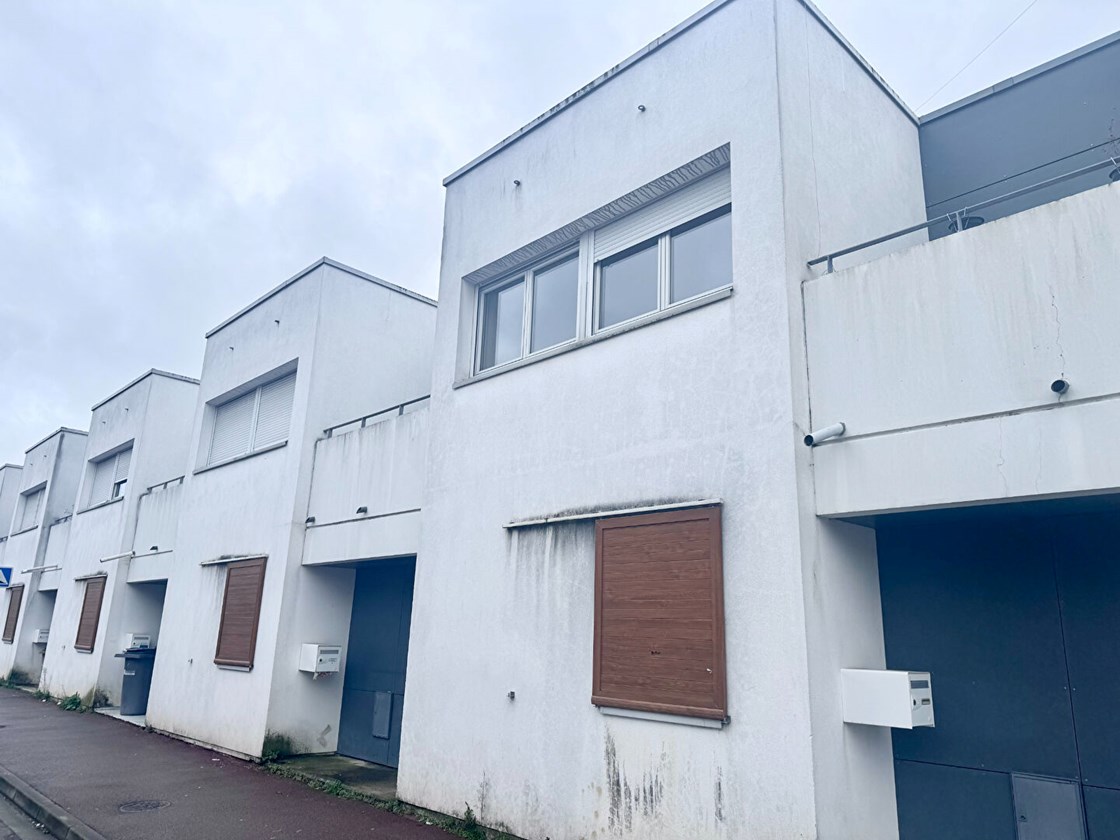 Vente Maison Mitoyenne avec garage Rue de Trianon, Rouen