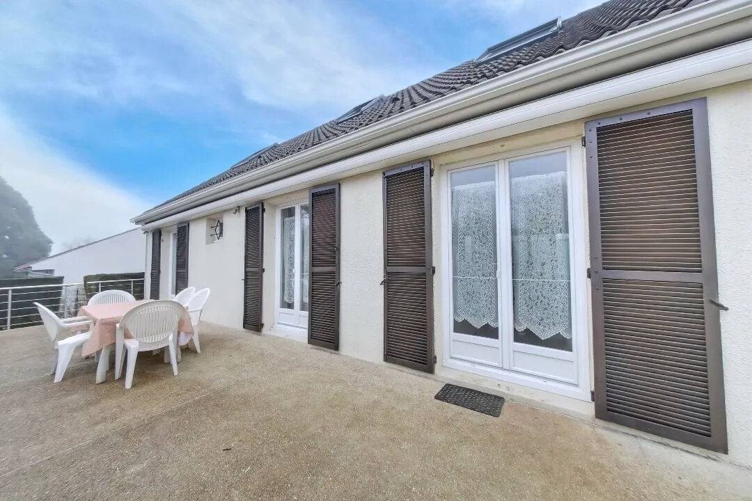 Maison 8 pièces 145 m2 - Ozoir La Ferrière