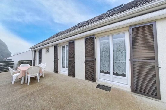 Maison 8 pièces 145 m2 - Ozoir La Ferrière