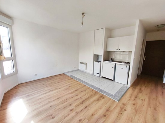 Grand studio à louer 22m² - Pontault Combault