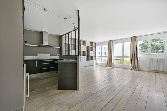 Appartement 5 pièces 116.25 m2 Paris 15ème