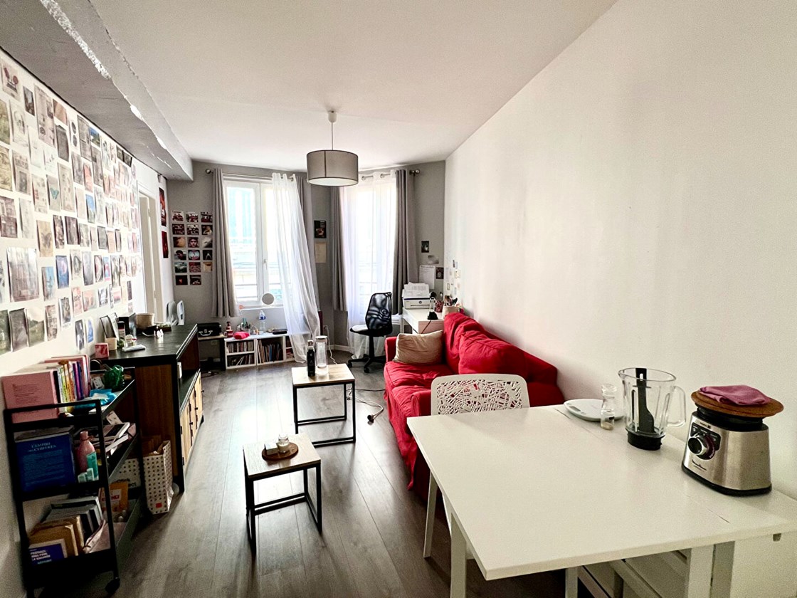 Quartier SAINT GERVAIS! Appartement 2 pièces vendu meublé!