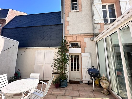MAISON 7 PIECES AVEC GARAGE