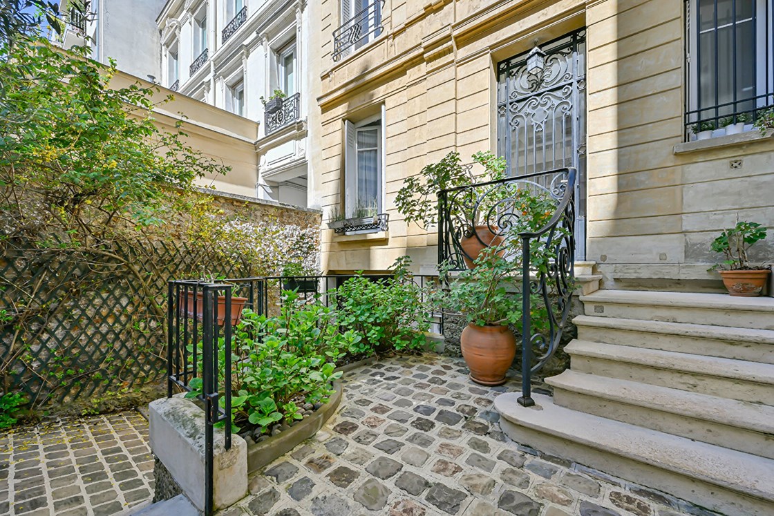 Appartement Paris 2 pièces 41.60 m²