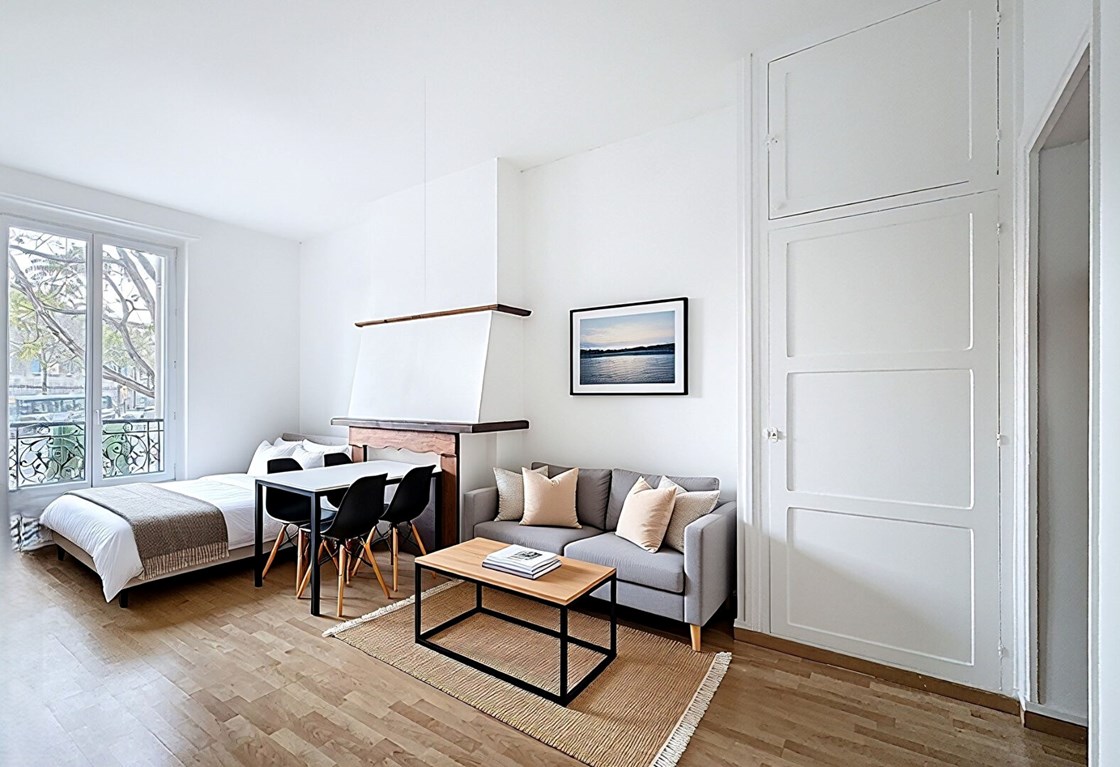 La Pitié - Beau studio 1er étage