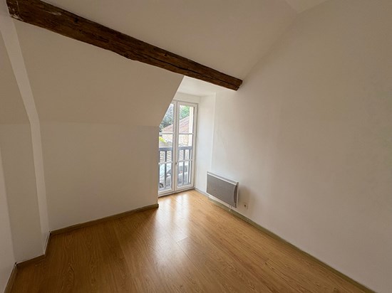 Appartement duplex de 3 pièces en plein coeur du centre ville