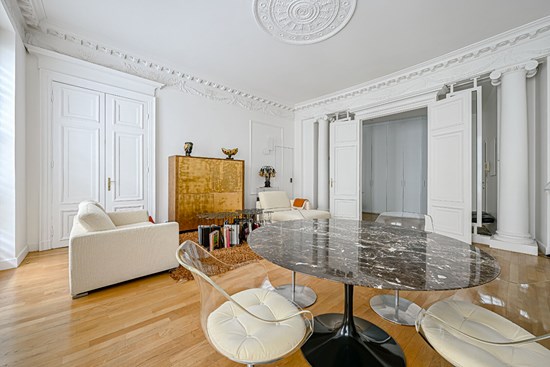Appartement de standing entre la Madeleine et l'Opéra