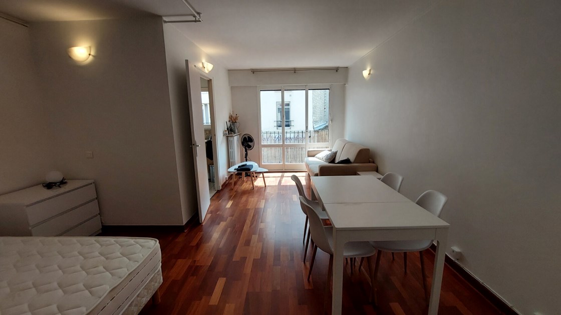 Studio meublé