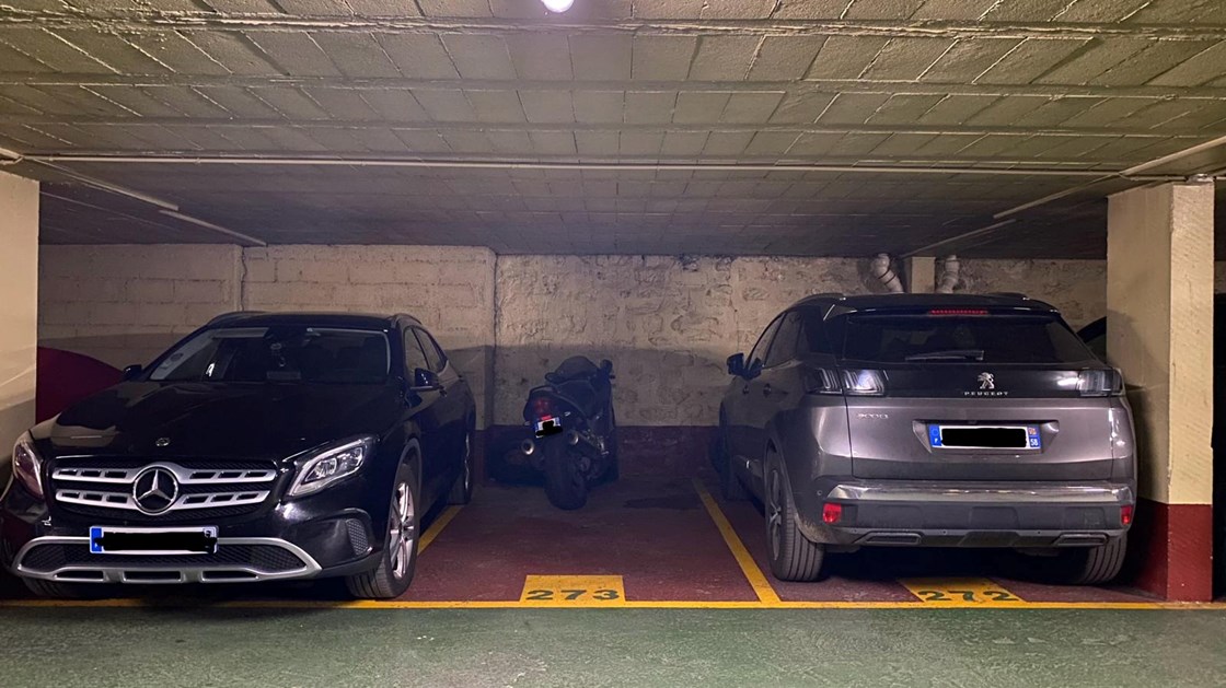 Parking - Paris 15e - Sèvres