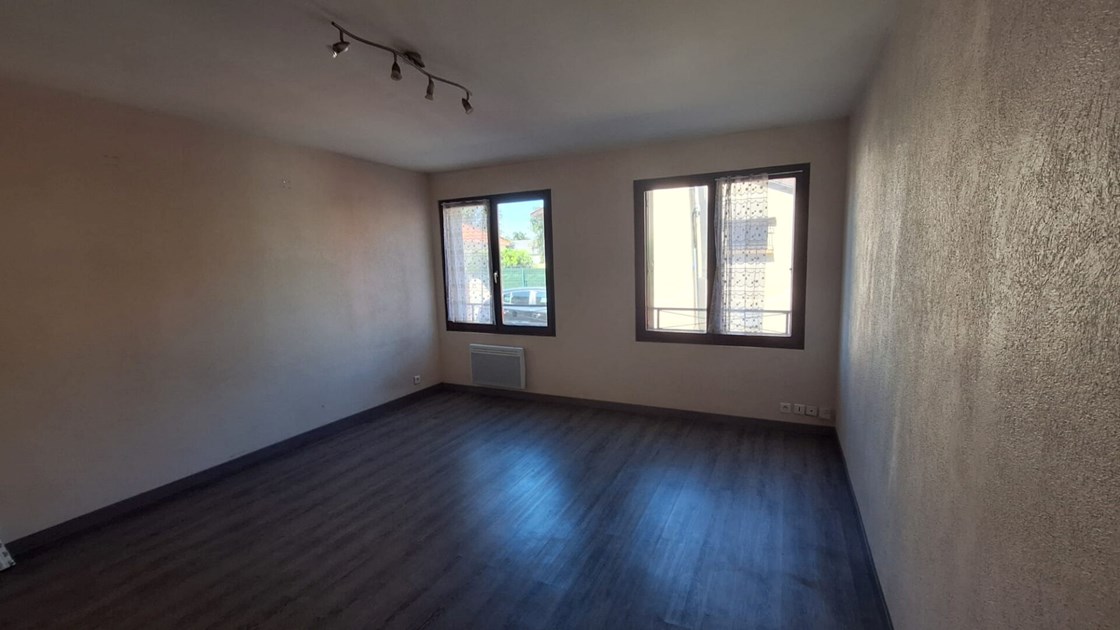 Studio à louer 28 m² à Pontault Combault