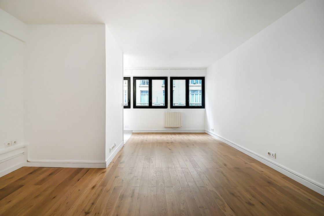 Appartement Paris 1 pièce 33.80 m2