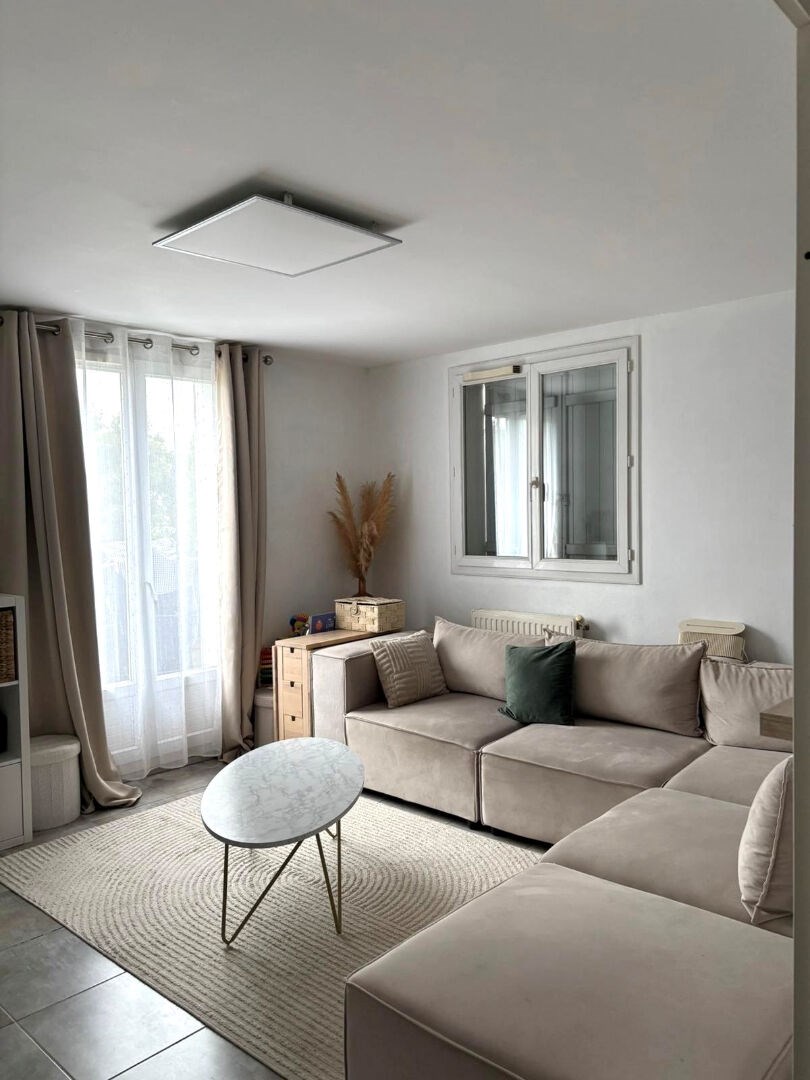 Appartement meublé  2 pièce(s) 45 m2