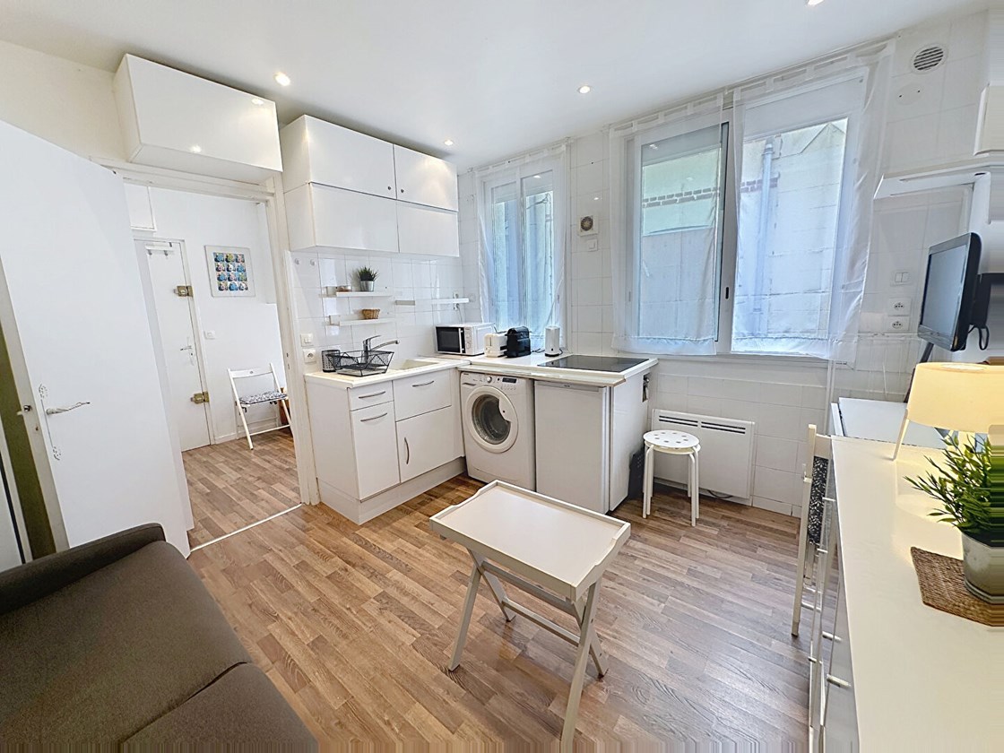 STUDIO AVEC CHAMBRETTE TROUVILLE-SUR-MER