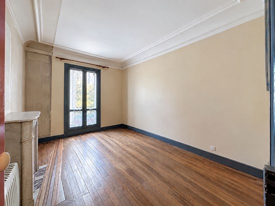 Vente occupée - Bail loi 48 - 3 pièces avec cachet à rénover