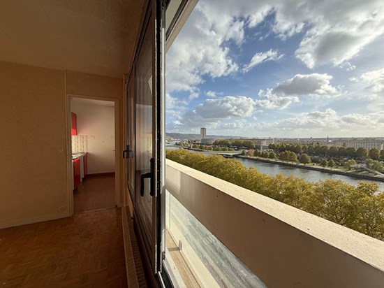 Appartement F1 Rouen résidence "Front de Seine"