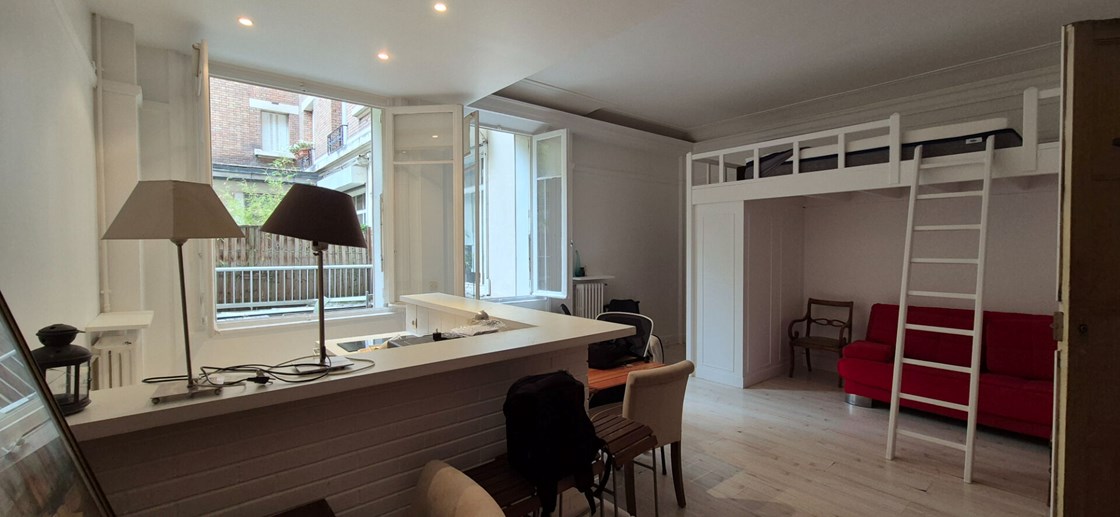 Studio face bois de Boulogne