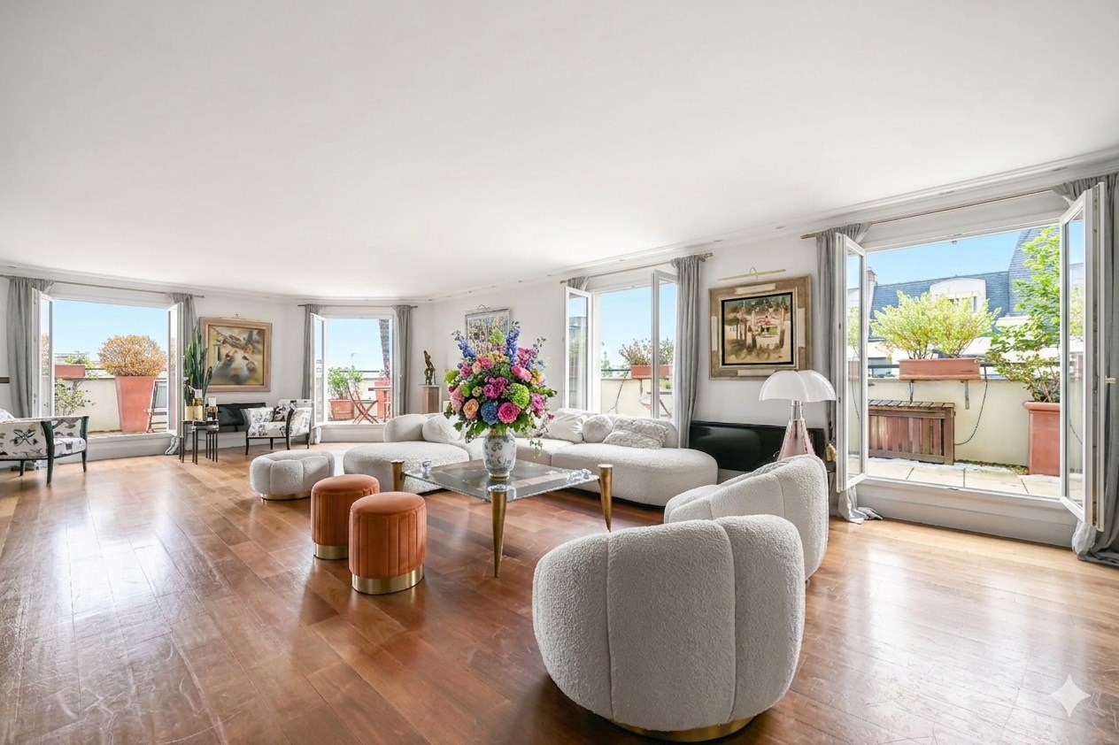 Appartement 6 pièces 236 m² · à Saint-Mandé · 236 m² · 2 440 000 €
