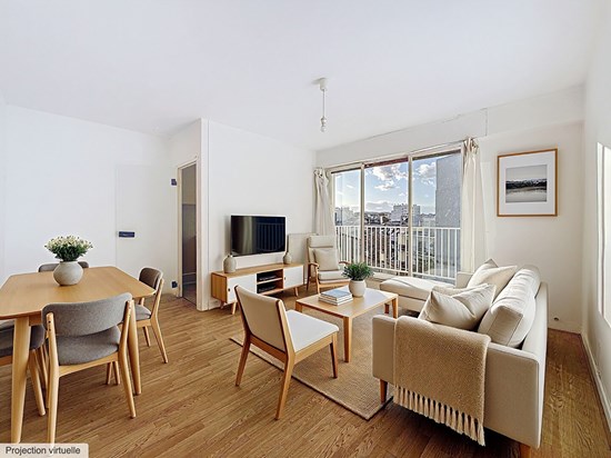 Studio lumineux avec balcon