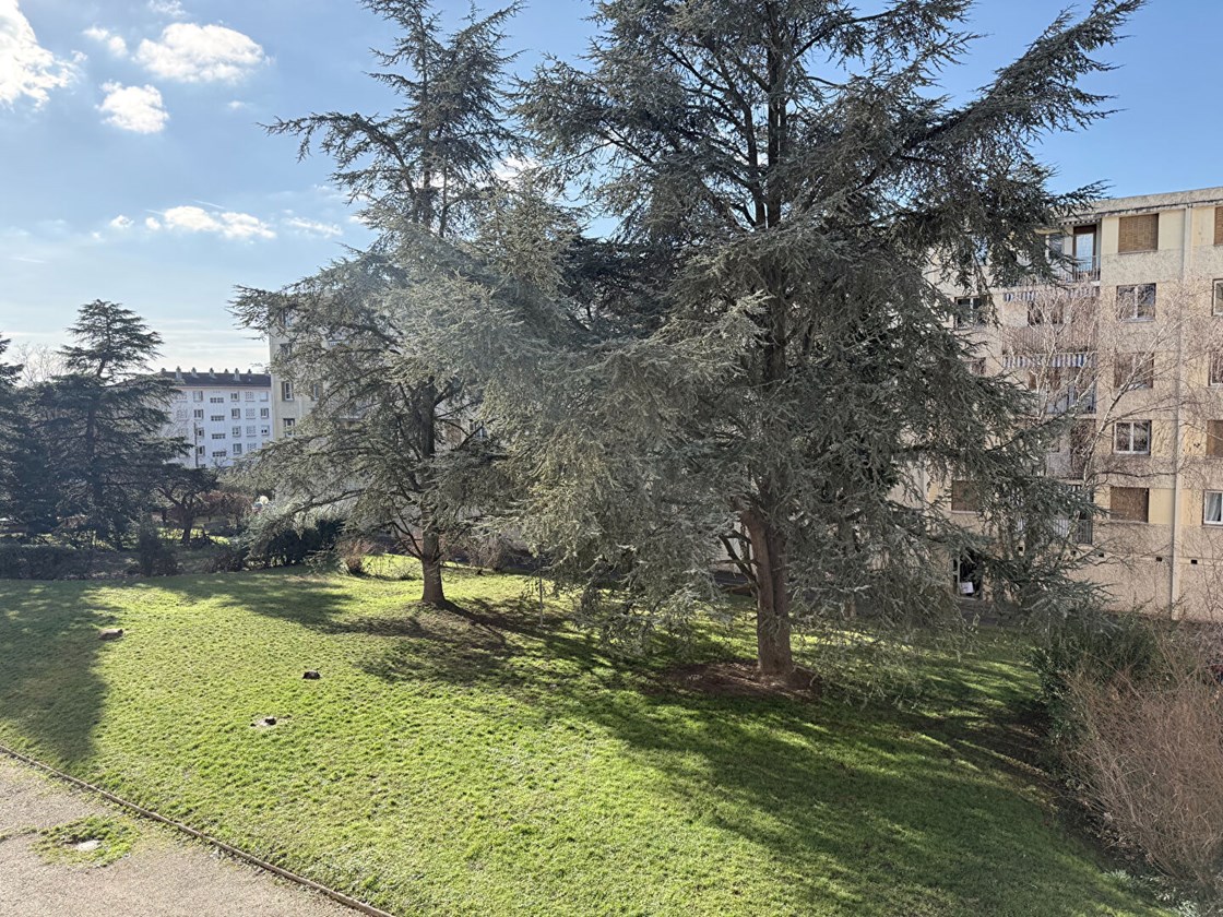 Appartement 4 pièces de 81,68m²