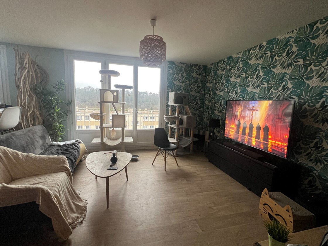 Quartier VALLON SUISSE: F4 traversant