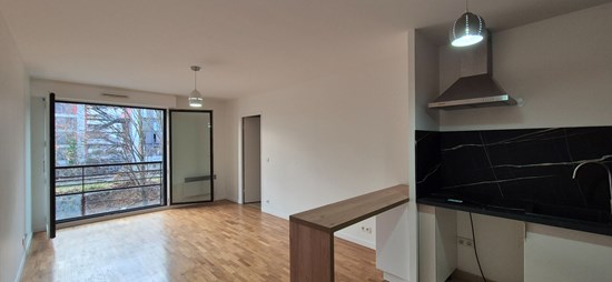 Deux pièces avec parking