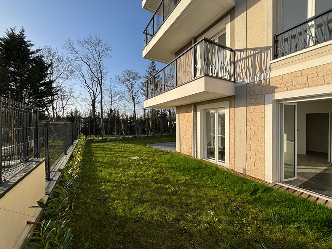 Appartement neuf avec terrasse et grand jardin privatif