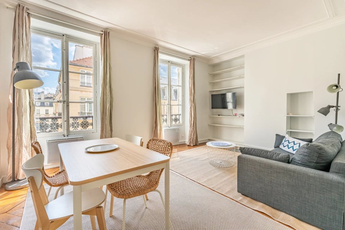 Deux pièces meublé