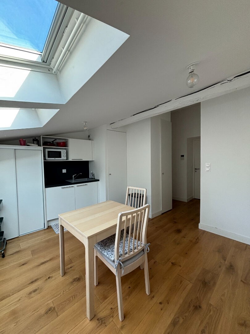 Appartement MEUBLÉ 1 pièce de 20.12m²