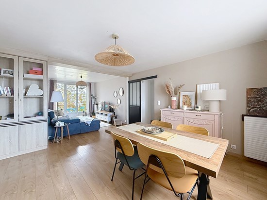 Appartement F3 de 73,29m2 avec cave, box de rangements et balcons