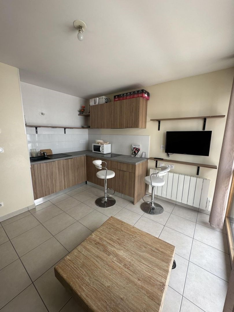 Location appartement  1 pièce  - F1 Ecully