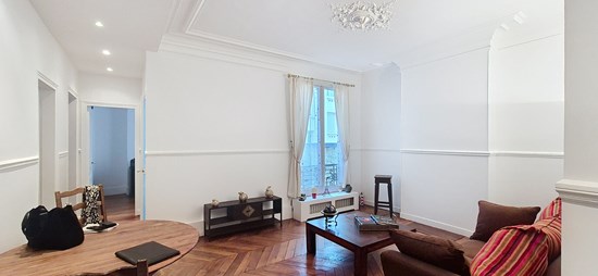 Trois pièces meublé