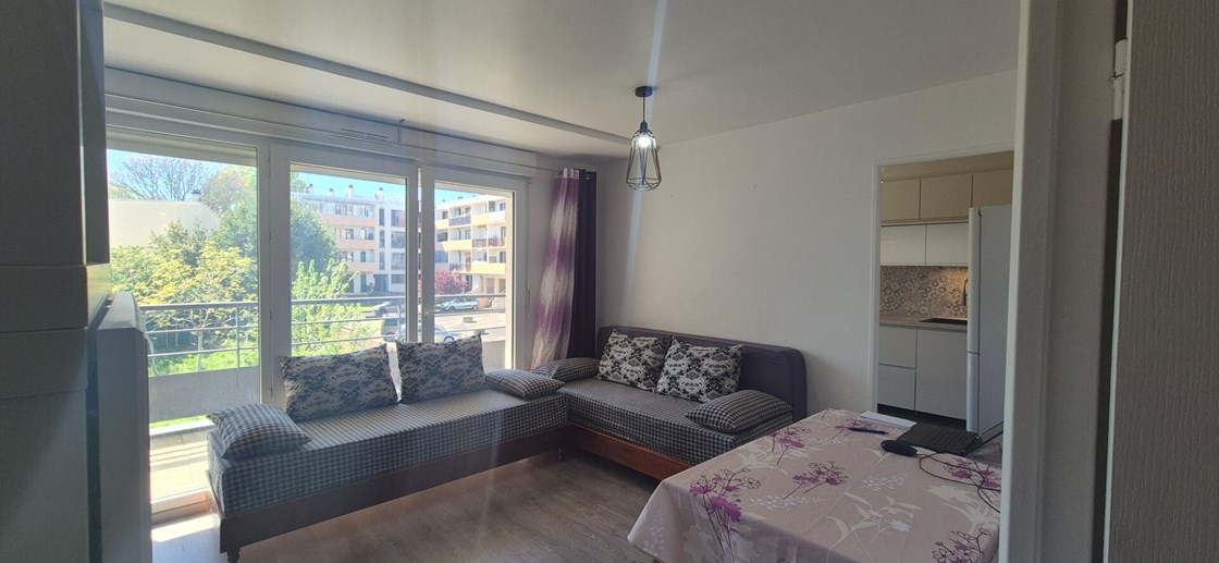 Deux pièces avec parking et balcon