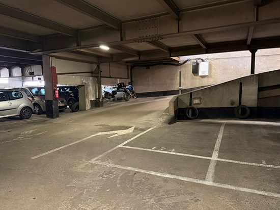 Parking / box Lyon