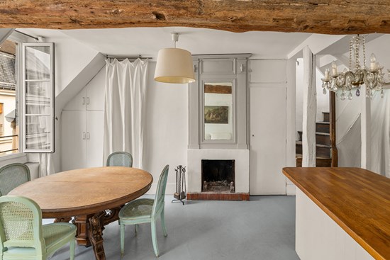 Entre la place des Vosges et la rue de Bretagne - Dernier étage - Appartement ensoleillé à l'esprit maison de campagne
