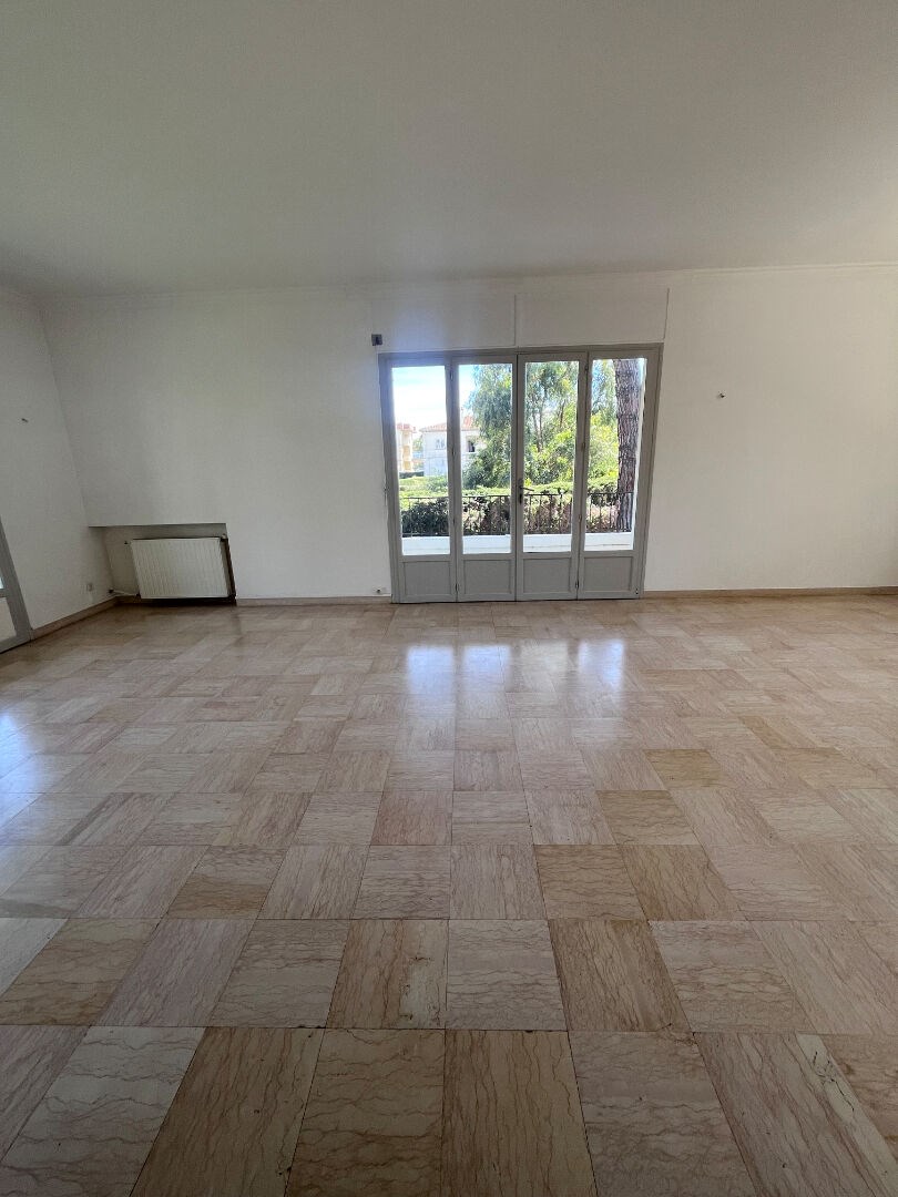 Appartement Juan Les Pins 3 pièce(s) 95.01 m2