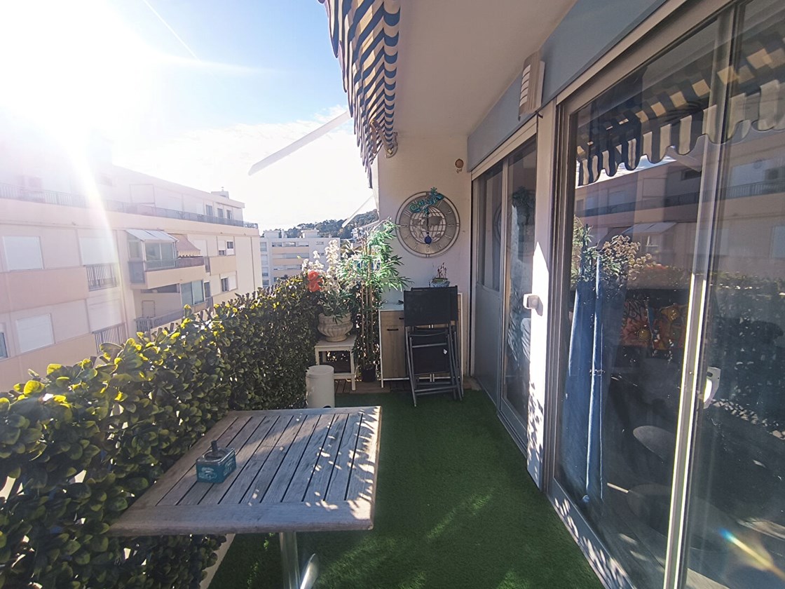 Appartement Le Golfe Juan 2 pièce(s) 46.6 m2
