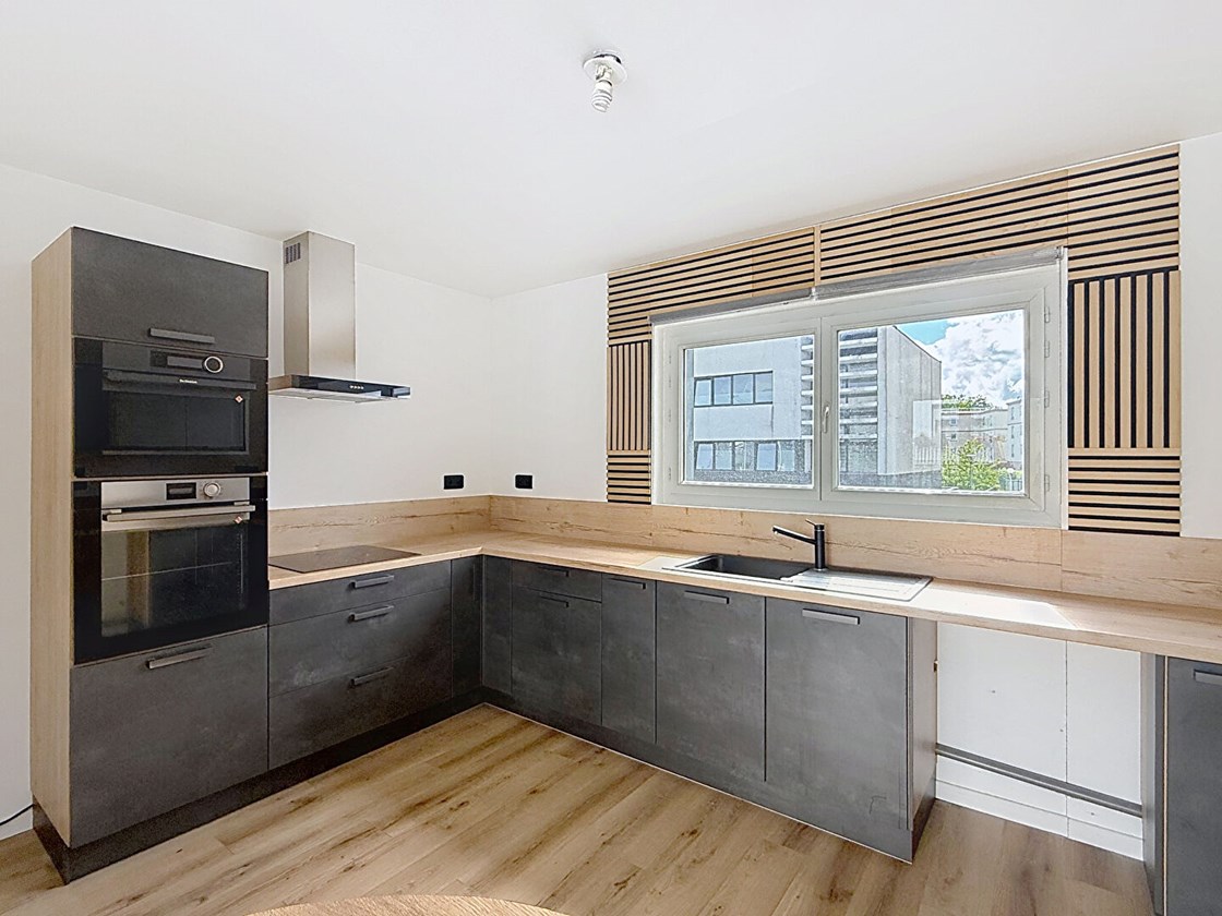 Appartement F4 pièces - 3 chambres de 86,24m2 avec 3 places de parkings à Rouen