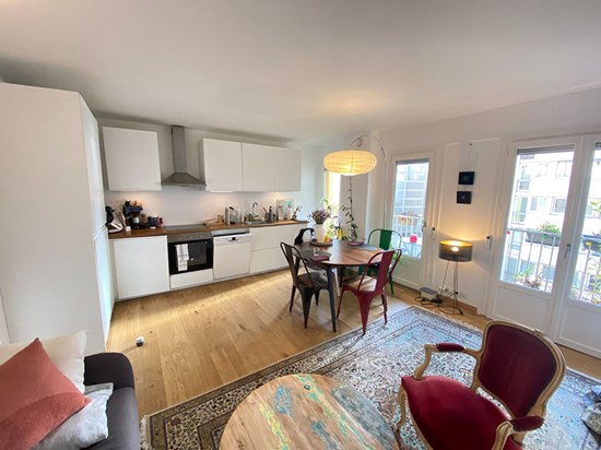 Appartement meublé 3 pièces avec balcons - Avron