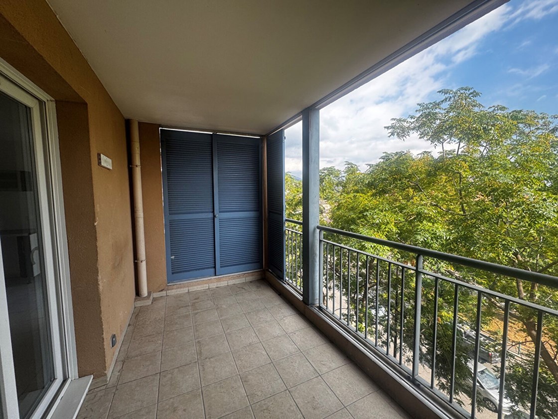 Appartement Grasse 4 pièces 84 m2 terrasse avec garage