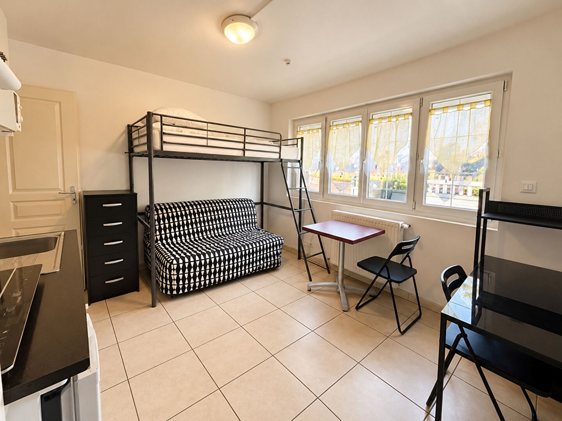 Studio Meublé - SOTTEVILLE-LES-ROUEN