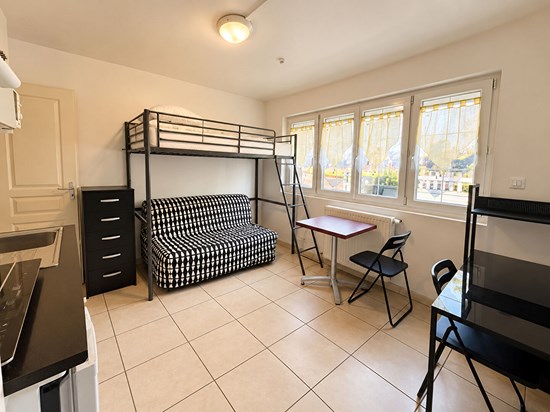 Studio Meublé - SOTTEVILLE-LES-ROUEN