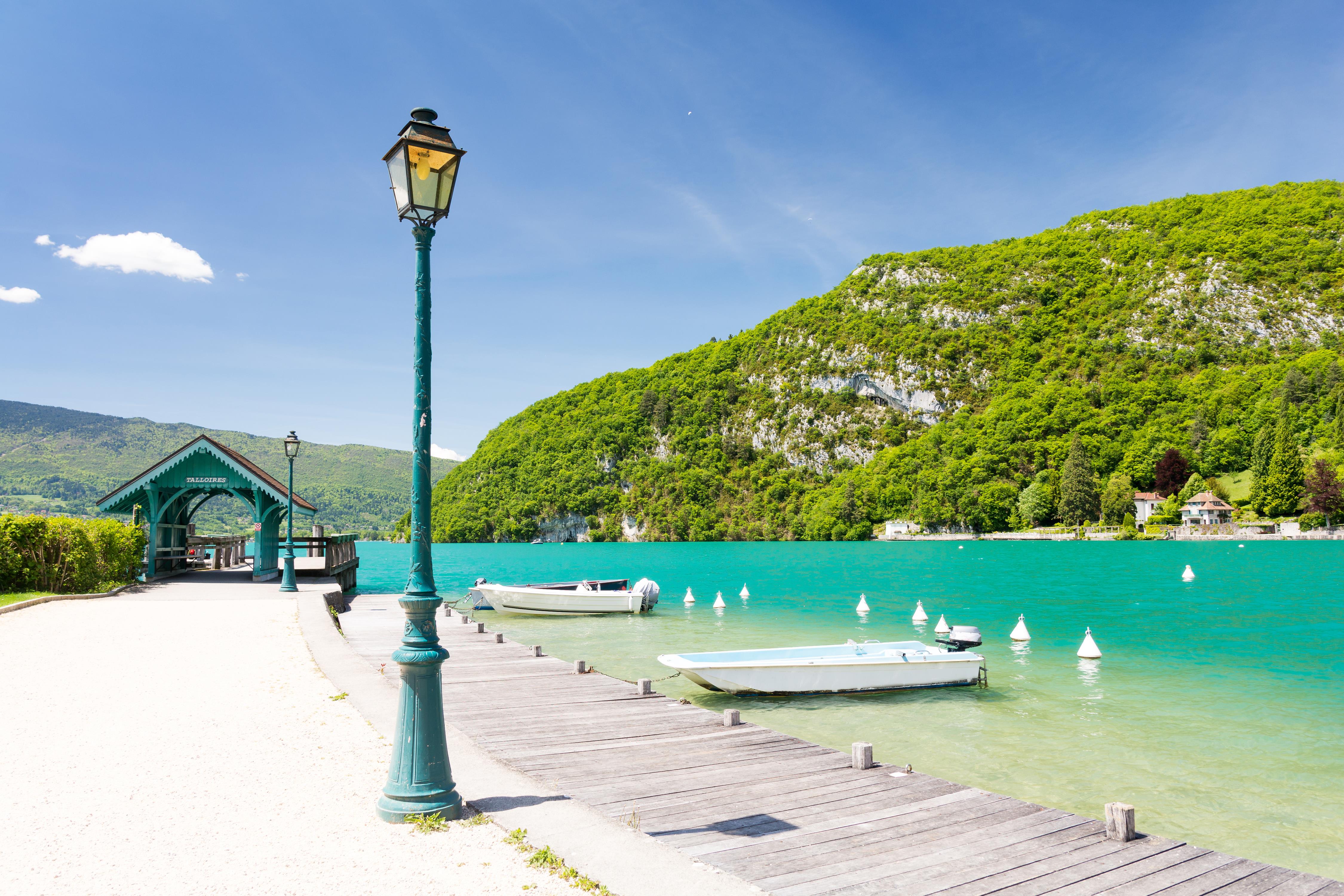 Restaurant bord du lac d’Annecy : 5 tables estivales autour du lac